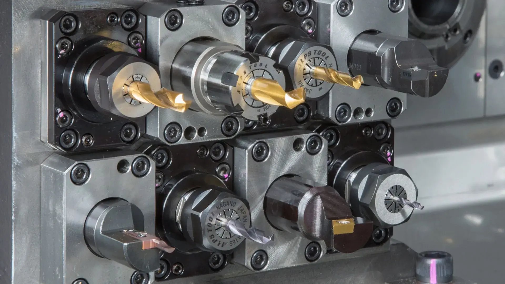 P360_Tsugami-Machine-Utilization-Article_Tool-block_2025